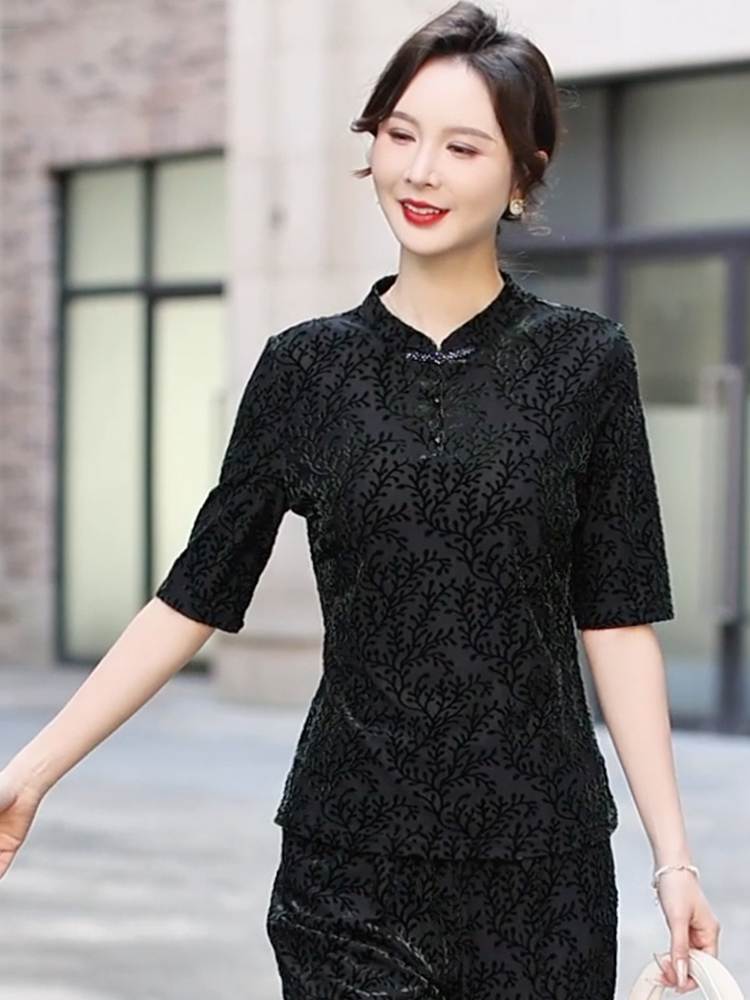 510696-61 时尚丝绒上衣